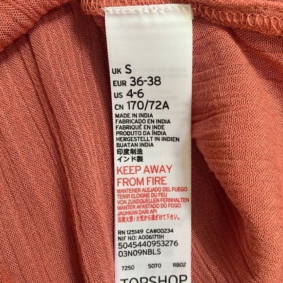 NWT Topshop Cold Shoulder Pink Ruffle Romper - Picture 13 of 14